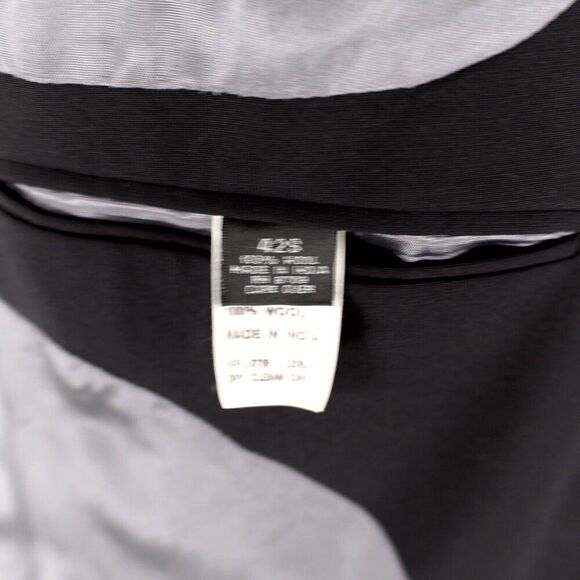 DAMAGED Cezani Wool Black 3 Button Blazer 42R Tiny‎ Holes On Lapel - Picture 11 of 15